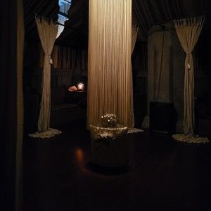 Meet your Posher, Leslie